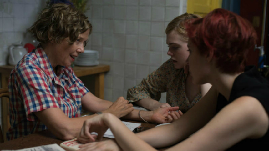 Review: 20TH CENTURY WOMEN Rocks the Roost
